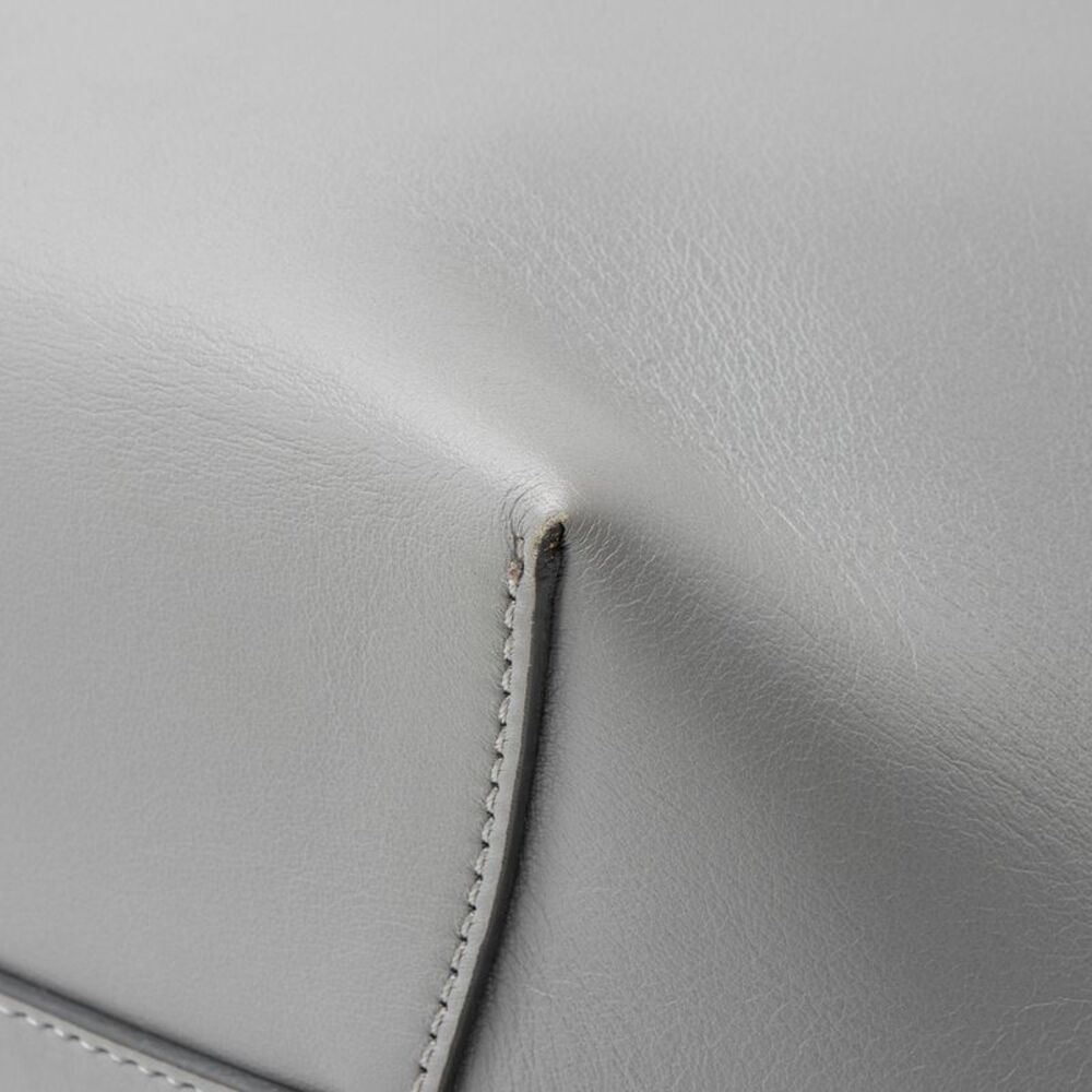 Givenchy Leather Infinity Chain Bucket Bag - Picture 12 of 14